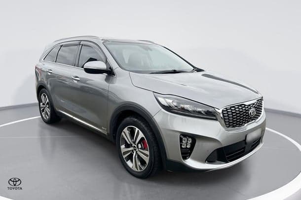 2020 Kia Sorento GT-Line in Silver