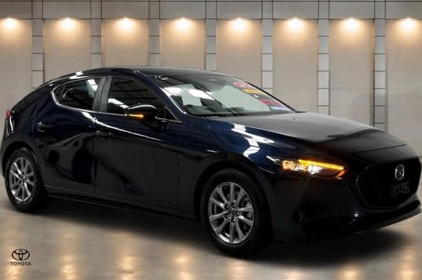 2024 Mazda 3 G20 Pure in Blue