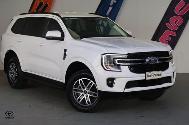 2023 Ford Everest Trend in White