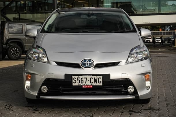 2014 Toyota Prius i-Tech in Silver