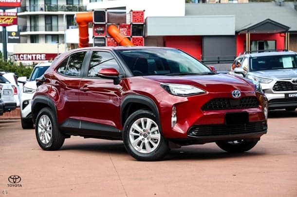 2021 Toyota Yaris Cross GX in Red