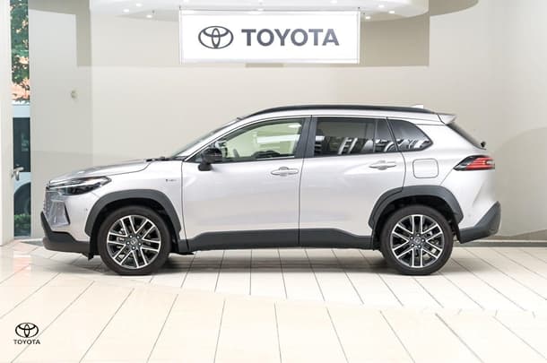2025 Toyota Corolla Cross Atmos in Grey