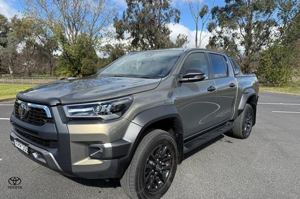 2025 Toyota Hilux Rogue 48V in Bronze