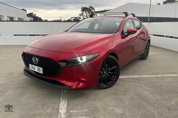 2020 Mazda 3 G25 Astina in Red