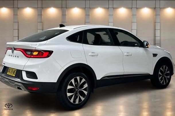 2023 Renault Arkana Zen in White