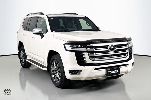 2022 Toyota Landcruiser Sahara ZX in White