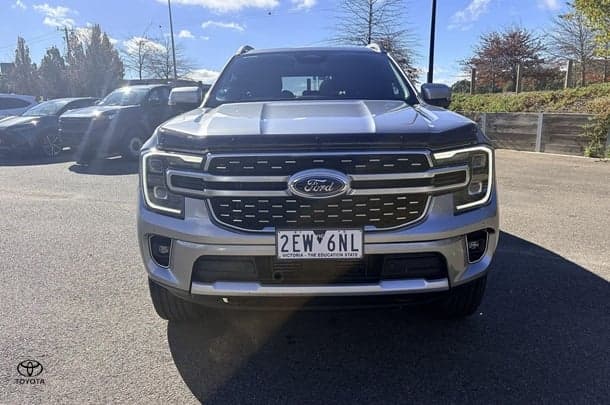 2022 Ford Everest Platinum in Silver