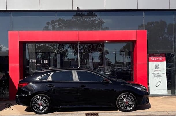 2023 Kia Cerato GT in Black