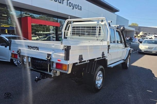 2021 Toyota Landcruiser GXL in White