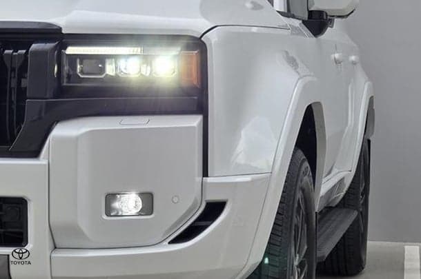 2025 Toyota Landcruiser Prado Kakadu in White