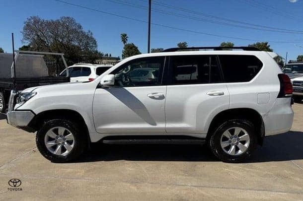 2020 Toyota Landcruiser Prado GXL in White