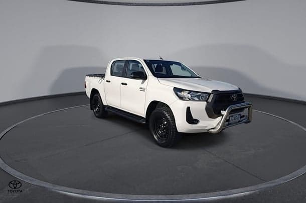 2021 Toyota Hilux SR in White
