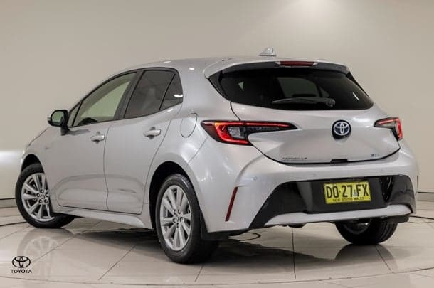 2025 Toyota Corolla SX in Silver