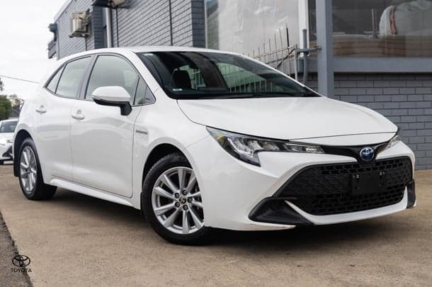 2023 Toyota Corolla Ascent Sport in White