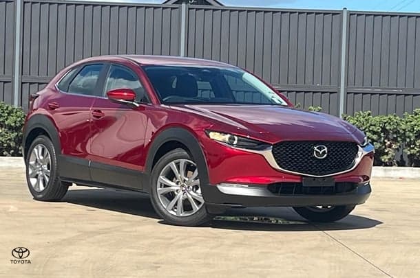 2025 Mazda CX-30 G20 Evolve in Red