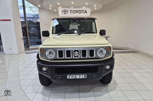 2025 Suzuki Jimny XL in Beige
