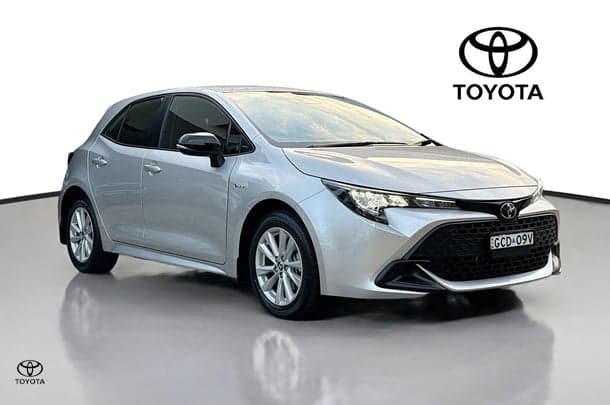2025 Toyota Corolla Ascent Sport in Silver