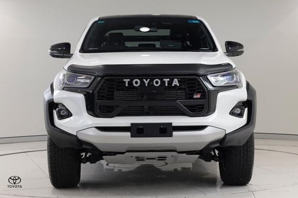 2024 Toyota Hilux GR-S in Two Tone White