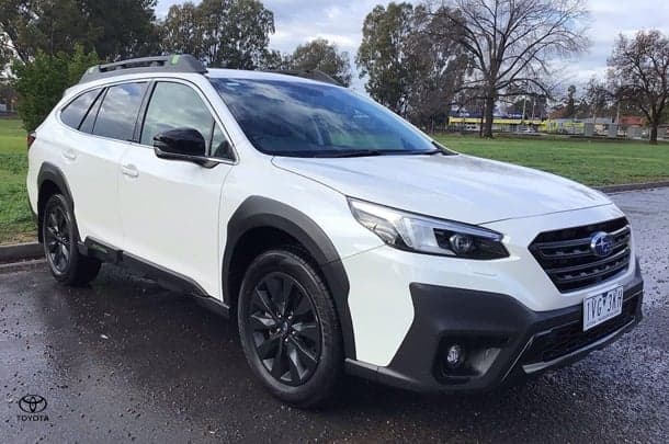 2023 Subaru Outback AWD Sport in White