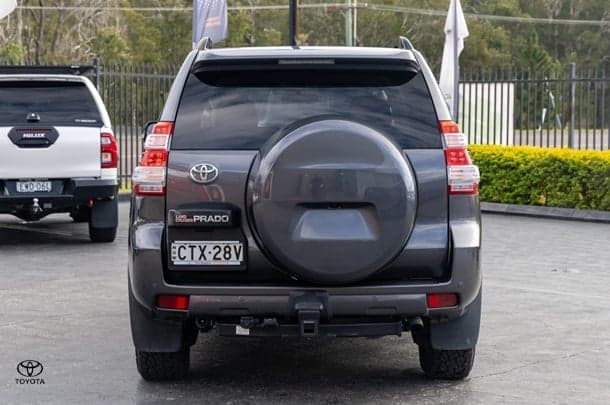 2014 Toyota Landcruiser Prado GXL in Grey