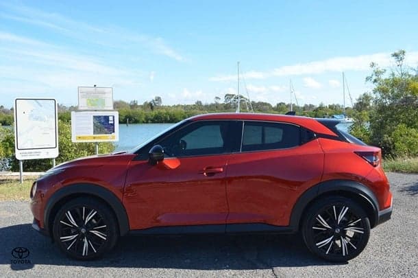 2020 Nissan JUKE Ti in Red