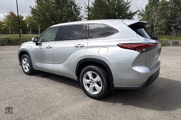 2022 Toyota Kluger GX-2WD in Silver
