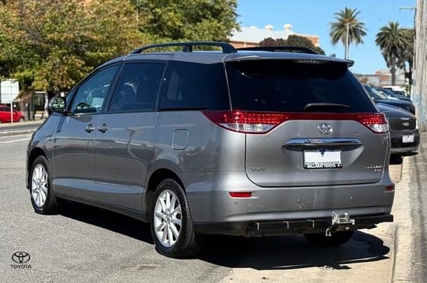 2014 Toyota Tarago GLX in Silver