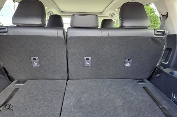2024 Toyota Kluger Grande in Grey