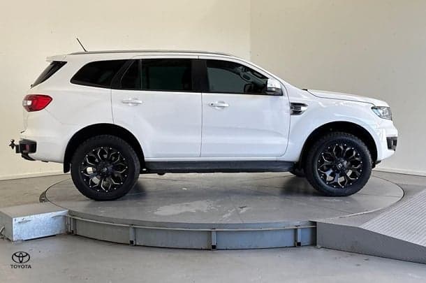 2019 Ford Everest Trend in White