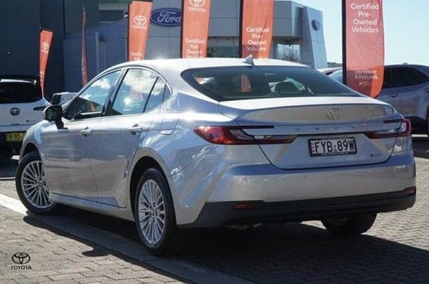 2025 Toyota Camry Ascent in Silver