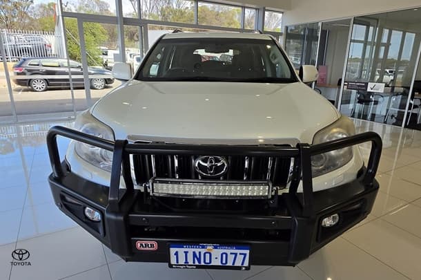 2010 Toyota Landcruiser Prado VX in White