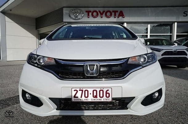 2020 Honda Jazz VTi-S in White