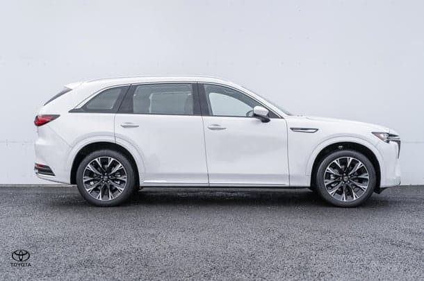 2024 Mazda CX-90 D50e Azami in White