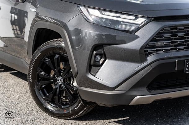 2024 Toyota RAV4 Cruiser in Grey