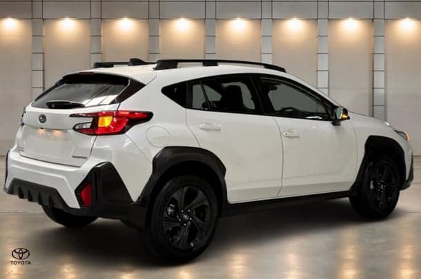 2025 Subaru Crosstrek 2.0L in White