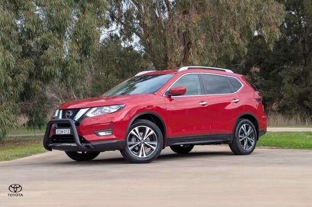2021 Nissan X-TRAIL ST-L in Red