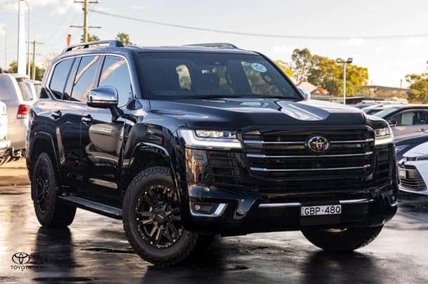 2022 Toyota Landcruiser Sahara ZX in Black