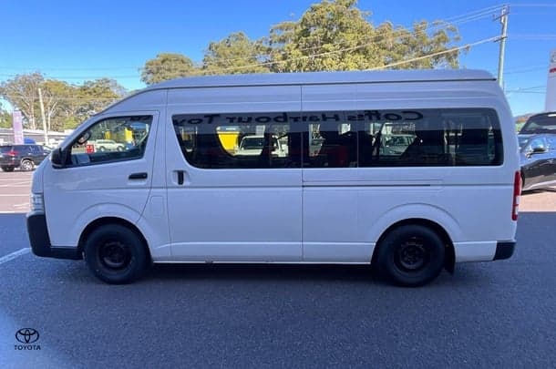 2016 Toyota Hiace Commuter in White