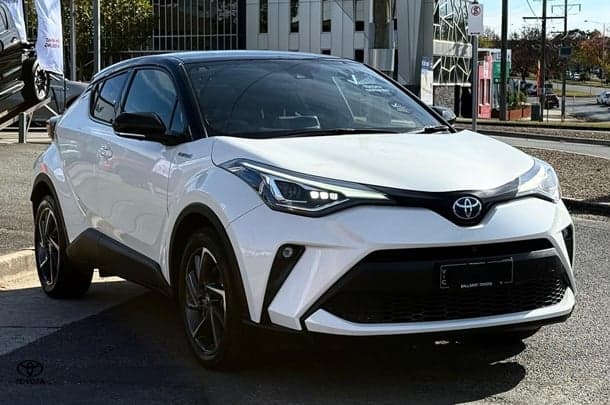 2020 Toyota C-HR Koba 2WD in Two Tone White