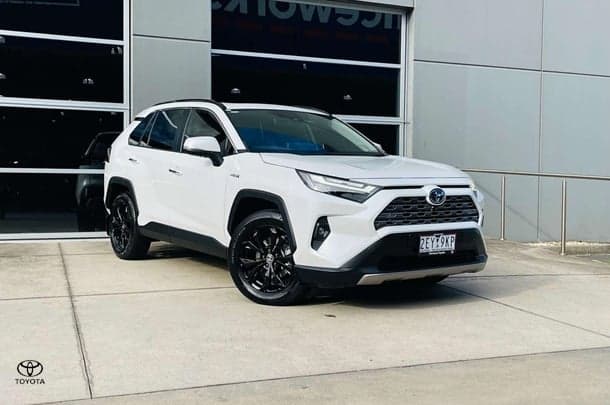 2023 Toyota RAV4 Cruiser 2WD in White