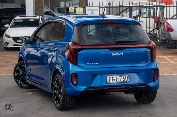 2024 Kia Picanto GT-Line in Blue