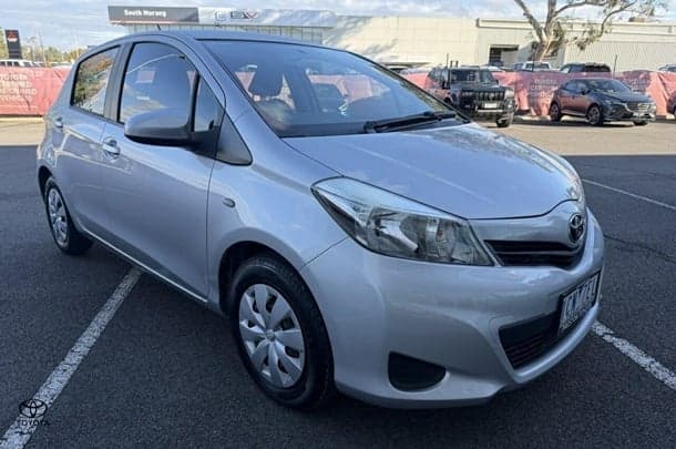 2014 Toyota Yaris YR in Silver