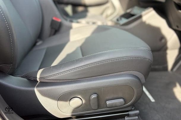 2026 Hyundai Kona Hybrid Elite in Ultimate Red