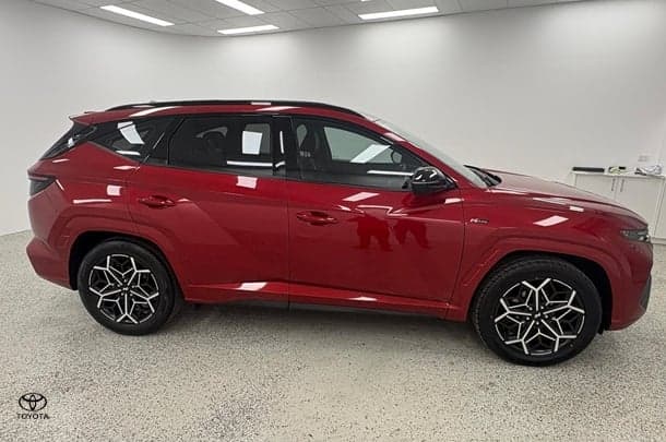 2022 Hyundai Tucson N Line in Red