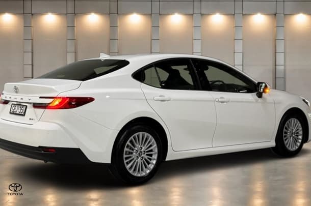 2026 Toyota Camry Ascent in White