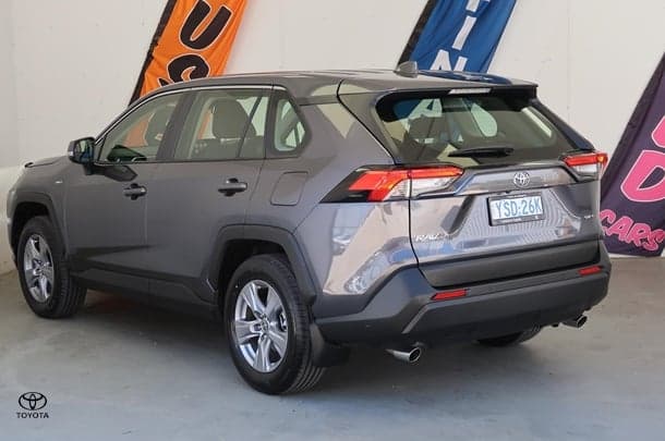 2024 Toyota RAV4 GX in Silver