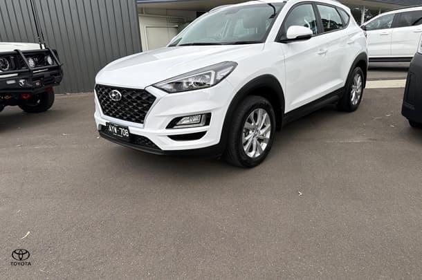 2018 Hyundai Tucson Active X in White