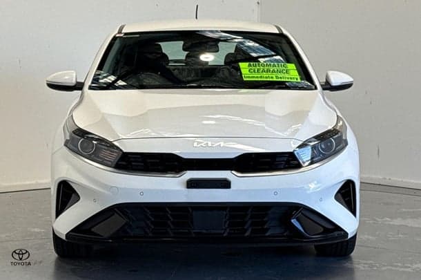 2024 Kia Cerato S in White