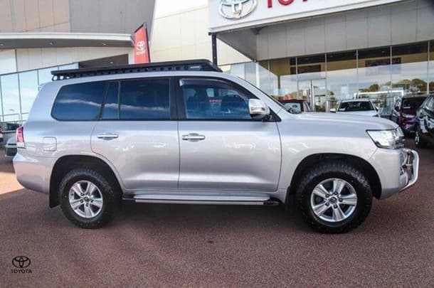 2020 Toyota Landcruiser GXL in Silver