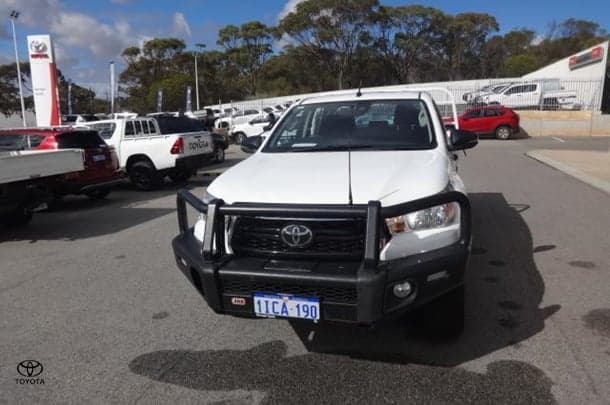 2019 Toyota Hilux SR in White